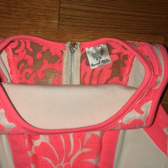 Fitted Spring Dress - Picture 3 of 3